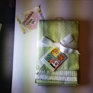 SOLD ⏰NWT! 4 Pack Garanimals Blankets